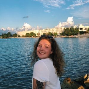 Meet your Posher, Grace